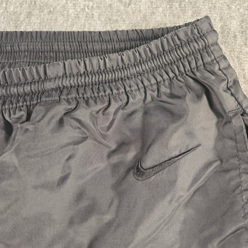 Vintage Nike Track Pants Mens Large Black Nylon Windbreaker Ankle Zip Swoosh - Picture 2 of 9